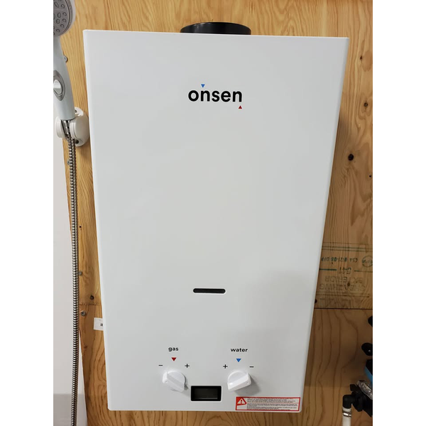 Onsen 10L Outdoor Propane Portable Tankless Water Heater 75K BTU (USED)